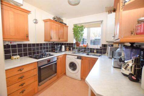 Heathfield Drive, Mitcham