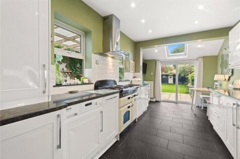 Seaforth Avenue, New Malden, KT3