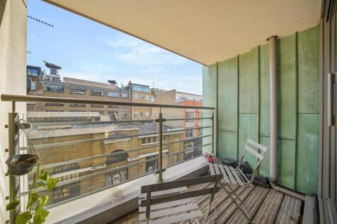 Garden Walk, Shoreditch, EC2A