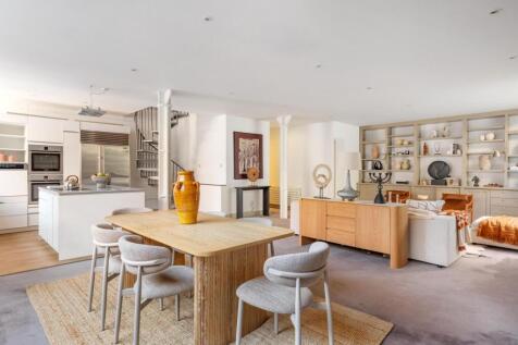 Tanners Yard, Long Lane, SE1