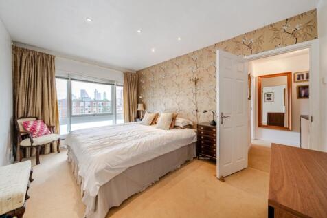 Renfrew Road, Kennington, London, SE11