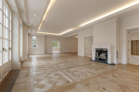 The Bishops Avenue  N2 0BA, Highgate, London, N2