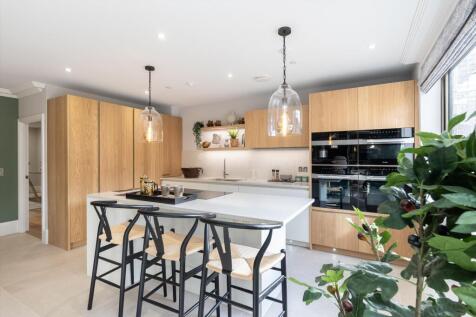 Gilkes Crescent, Dulwich Village, London, SE21