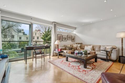 Strangways Terrace, 
Holland Park, W14