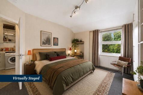 Lyncroft Gardens, West Hampstead, NW6
