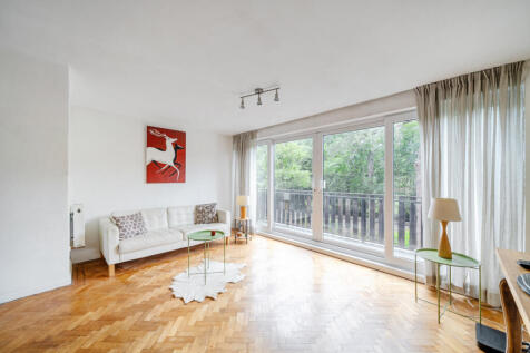 Broom Close, Teddington, TW11