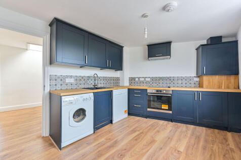 Cromwell Crescent, Earls Court, London, SW5