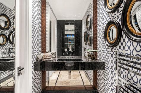 Southampton Street, London, WC2E