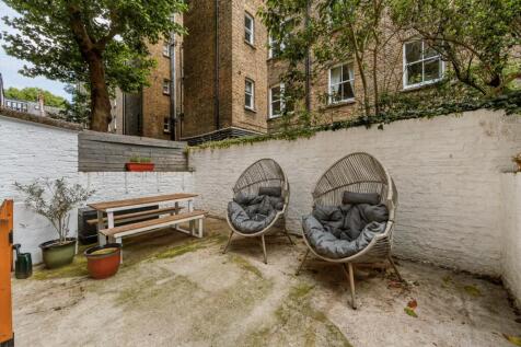 Castletown Road, W14