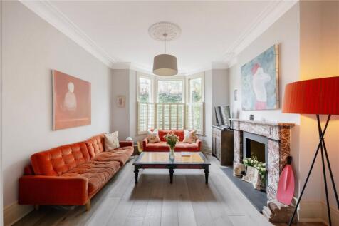 Narbonne Avenue,  Abbeville Village, SW4