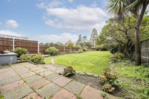Mount Ephraim Road, Streatham