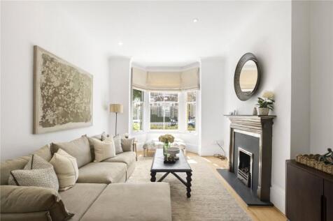 Sarsfeld Road, London, SW12