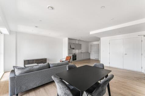25 Silvertown Way, 
Bromley-by-Bow, E16