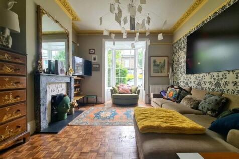 Lavender Grove, Hackney, London, E8