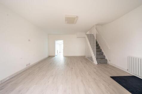 Westdown Road, Leyton, London, E15
