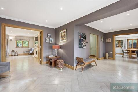 West View, Loughton, Essex, IG10