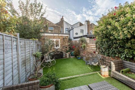 Clinton Road, Mile End, E3