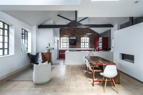 Tredegar Square, Bow, London, E3