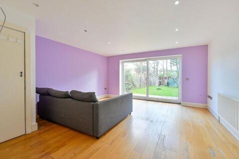 Claremont Avenue, Motspur Park, New Malden, KT3
