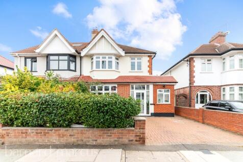 Claremont Avenue, New Malden