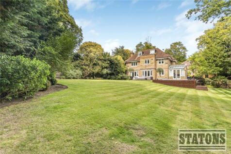 Burwood Place, Hadley Wood, Hertfordshire, EN4
