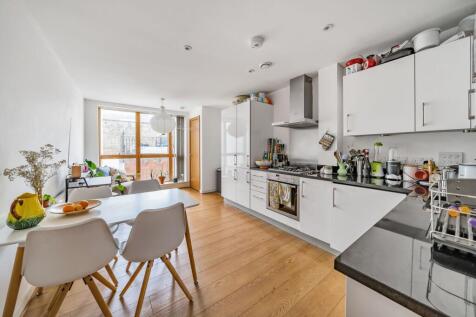 Leswin Road, Stoke Newington, London, N16