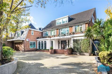 The Bishops Avenue, Hampstead, London, N2