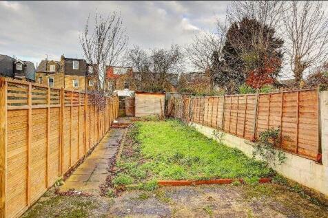 East Road, Kingston, KT2