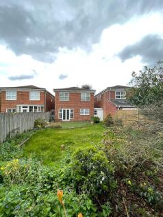 Cotswold Close, Kingston Upon Thames, Surrey, KT2