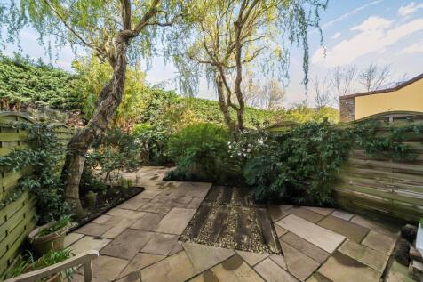 Northweald Lane, Kingston Upon Thames, Surrey KT2