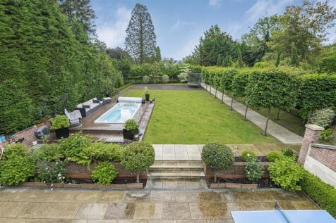 Oakleigh Avenue, Whetstone