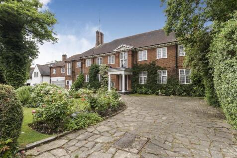 Courtenay Avenue, N6