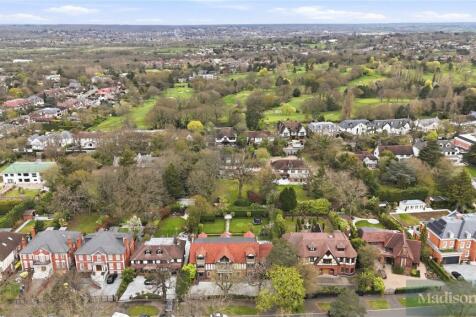 Stradbroke Drive, Chigwell, Essex, IG7
