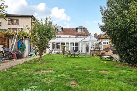 Alexandra Park Road, Alexandra Park, London, N22