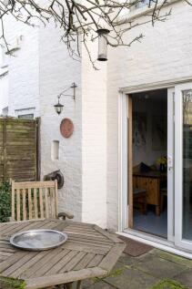 Wakeman Road, London, NW10