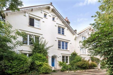 Villas On The Heath, Vale Of Health, Hampstead, London, NW3