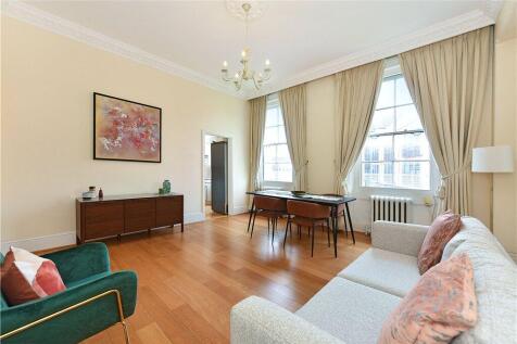 College Crescent, London