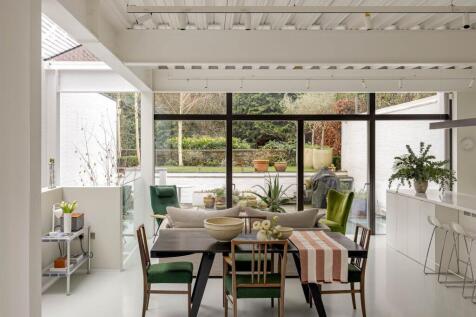 Netherhall Gardens, London, NW3