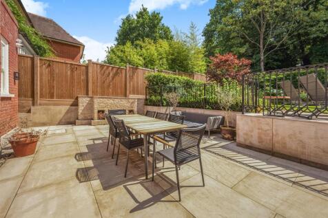 Heath Drive, Hampstead, NW3