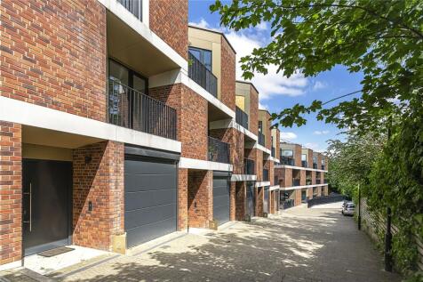 Pinnacle Close, London, N10