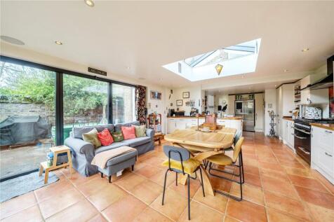 Kidbrooke Park Road, Blackheath, London, SE3