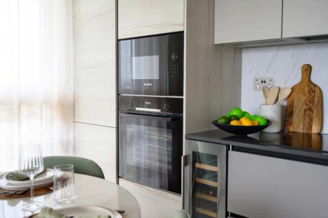 Kidbrooke Village, 
5 Pegler Square, SE3