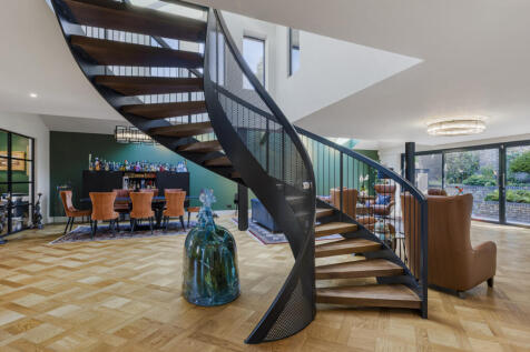 Hillside Close, St John's Wood, London, NW8, United Kingdom