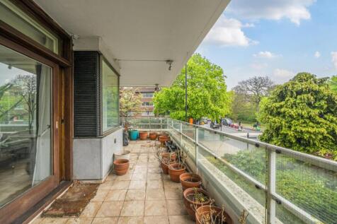 Prince Albert Road, St Johns Wood, London, NW8