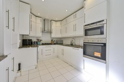 Kenilworth Court, Putney, London, SW15