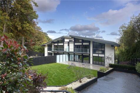 Ullswater Close, Kingston Hill, SW15