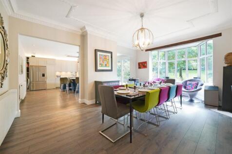 Chartfield Avenue, Putney