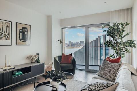 Peninsula Riverfront, 4 Cutter Lane, Greenwich Peninsula, SE10