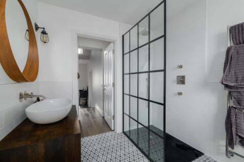 Guildford Grove, London, SE10