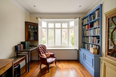 Deodar Road, Putney, SW15